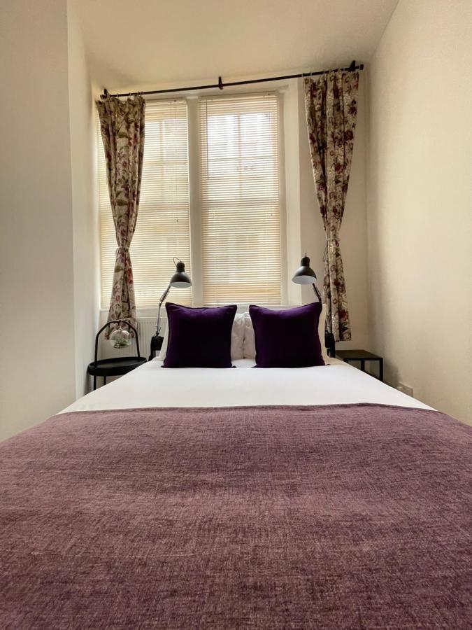 Central Located Two Bedroom Suite Bristol Exteriör bild
