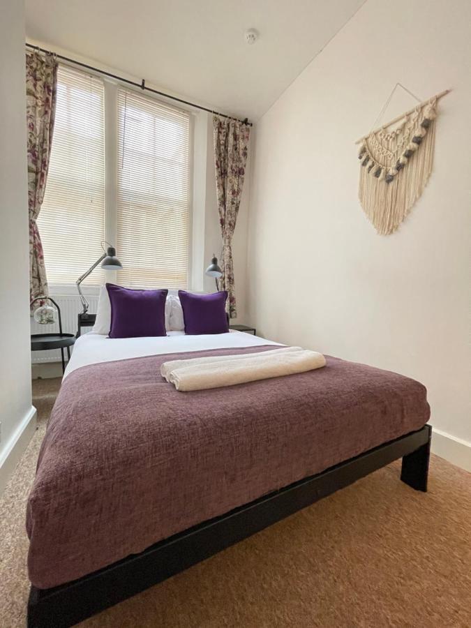 Central Located Two Bedroom Suite Bristol Exteriör bild
